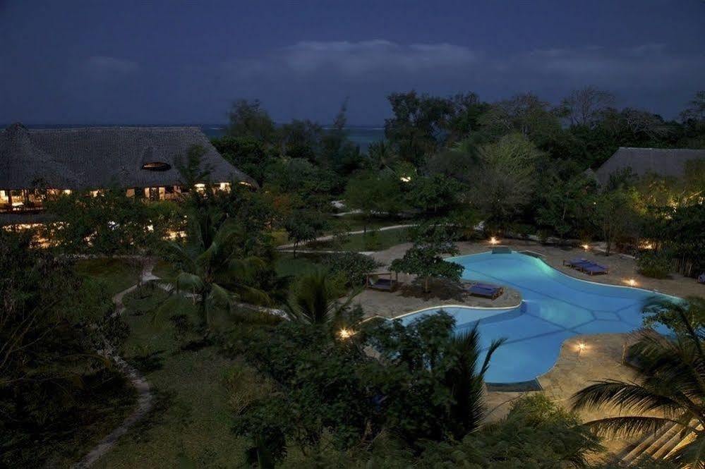 Kinondo Kwetu Hotel Diani Beach Exterior photo